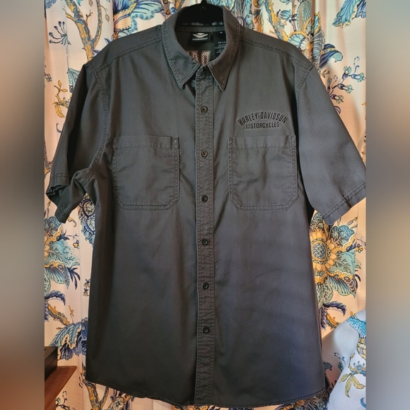 NWOT Harley Davidson Button Down Short Sleeve - Picture 2 of 5